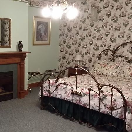 Chestnut Charm Bed & Breakfast Атлантик  Екстер'єр фото