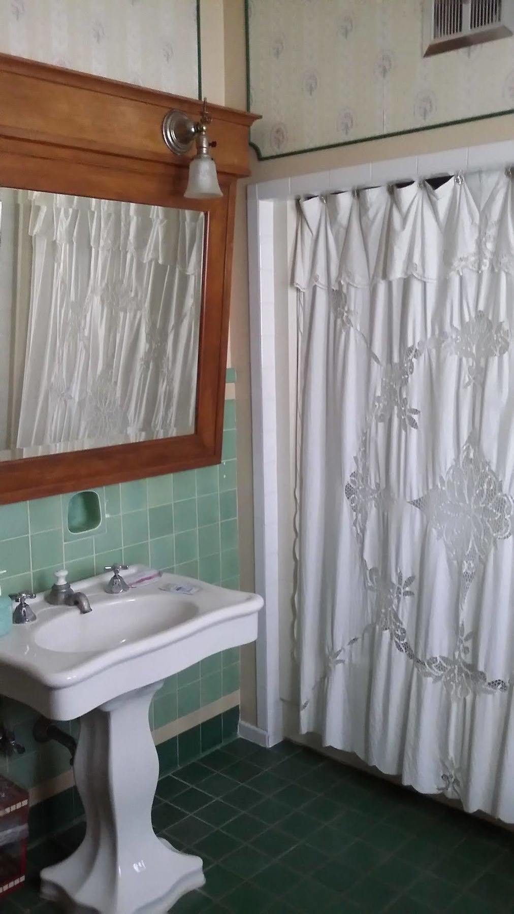 Chestnut Charm Bed & Breakfast Атлантик  Екстер'єр фото